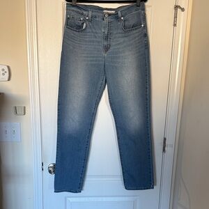 Levi’s 724 High Rise Straight Sz 33